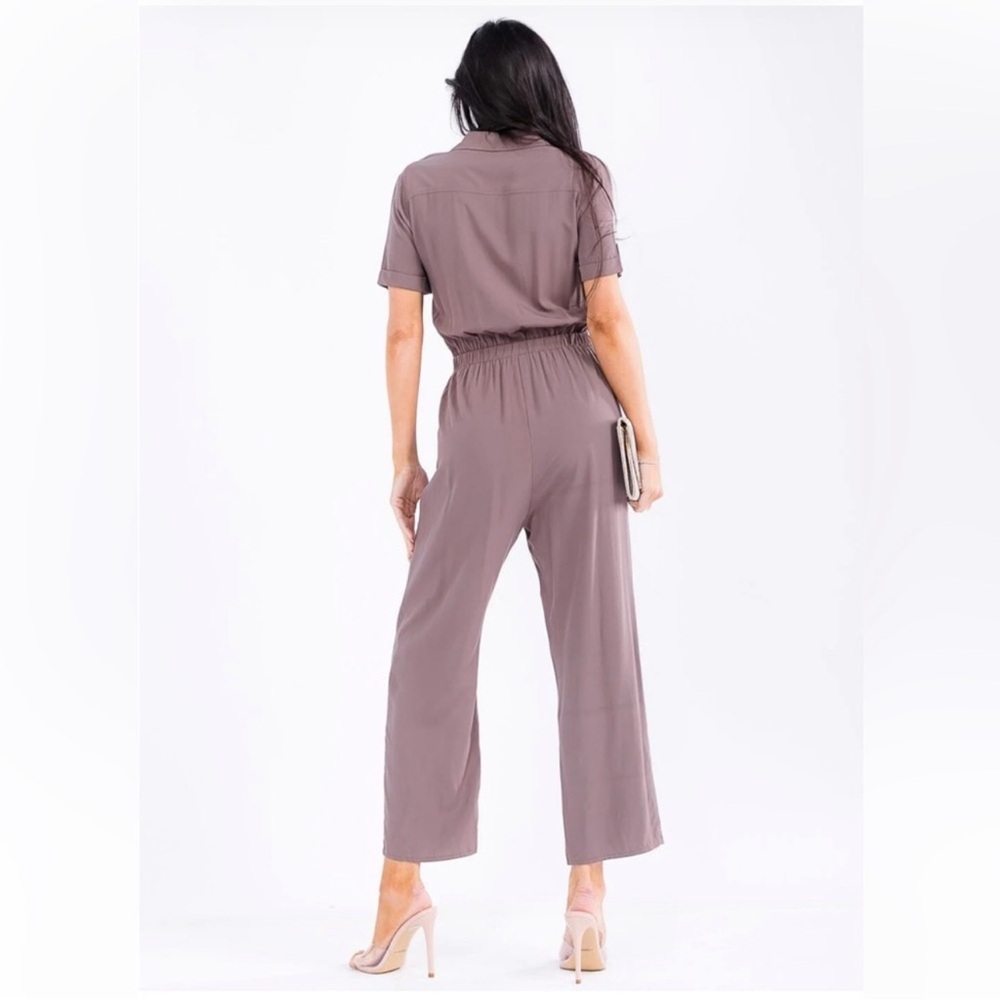Short Sleeve Wide Leg Jumpsuit - Picture 3 of 3